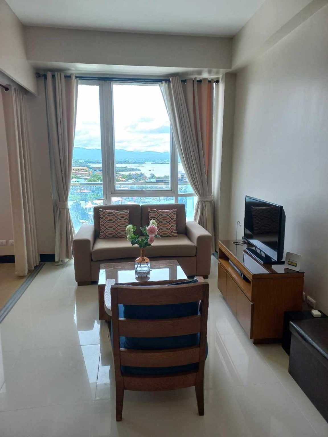 Condo-Mactan Newtown Μακτάν Εξωτερικό φωτογραφία